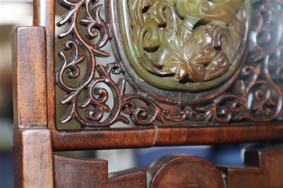 A Chinese green and russet jade mounted wood model of a table screen, early 20th century Height 19cm